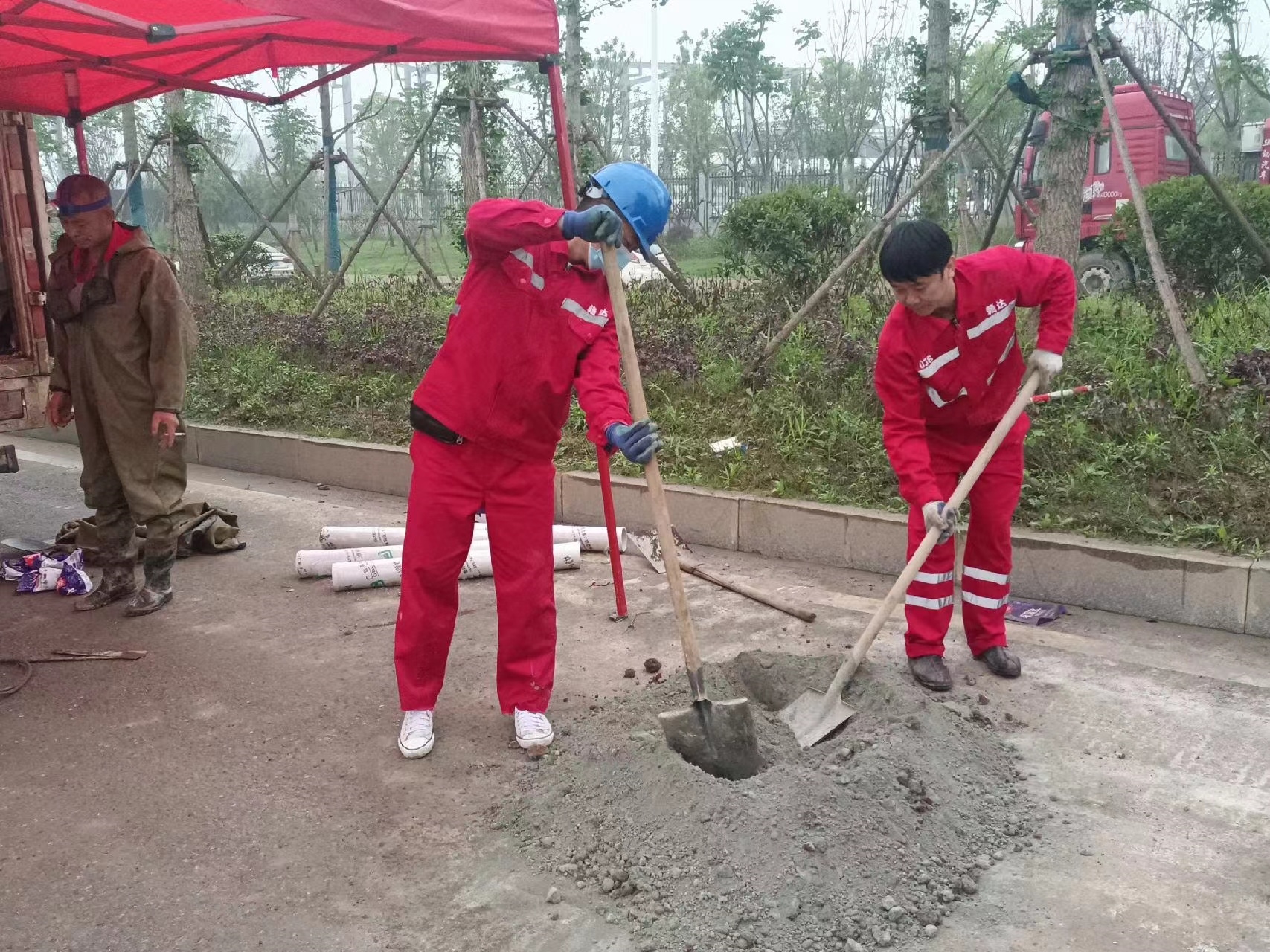 怀化管道疏通哪家好】及时进行市政管道清淤